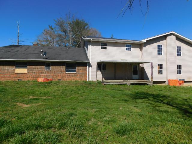 House for sale in Williamsburg, Kentucky