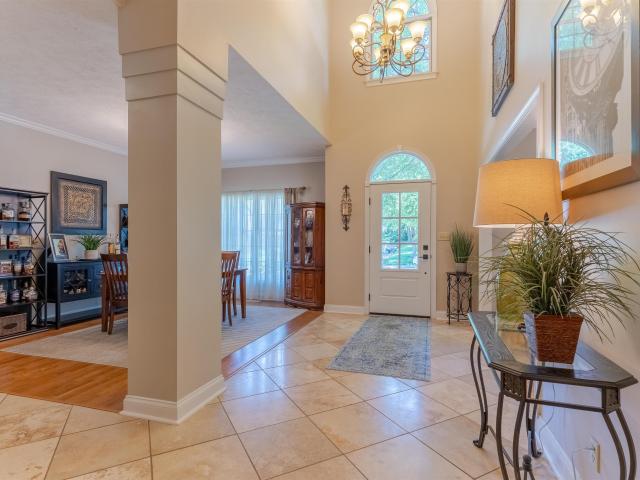 House for sale in Newburgh, Indiana