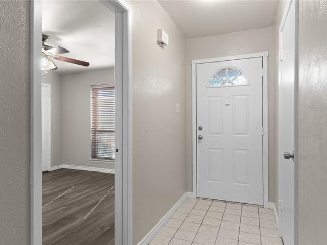 House for sale in Irving, Dallas County