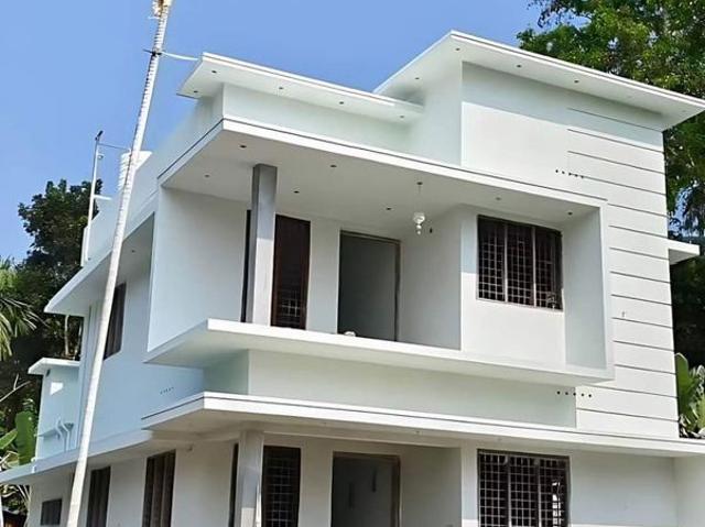 Commercial for rent in Deri