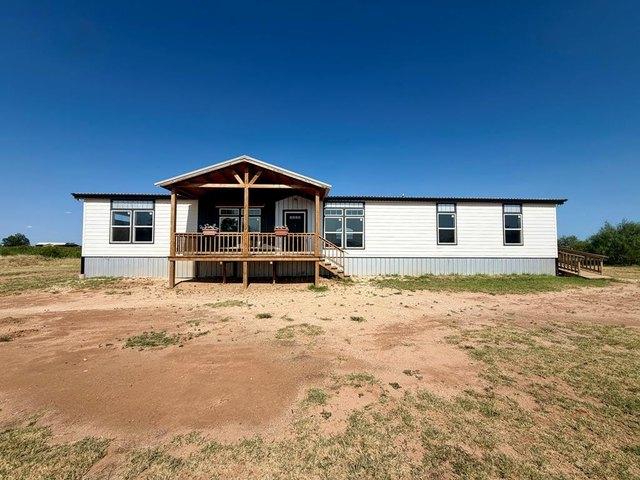 House for sale in Howard, Texas