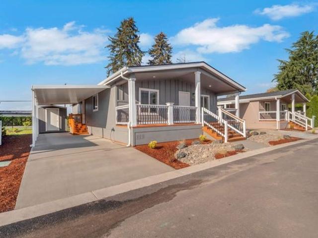 House for sale in Oregonia
