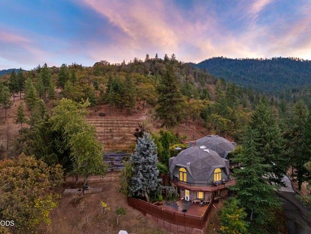 House for sale in Ashland, Jackson County