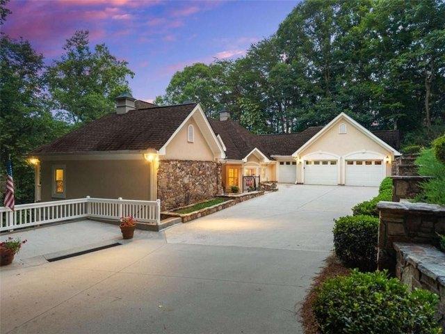 House for sale in Clarkesville, Georgia