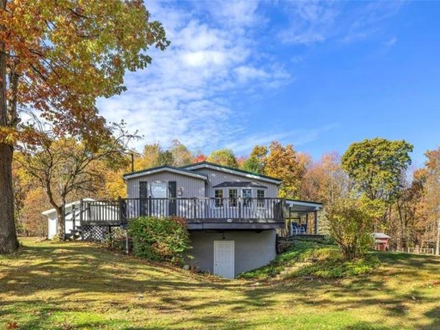 House for sale in Prospect, Pennsylvania