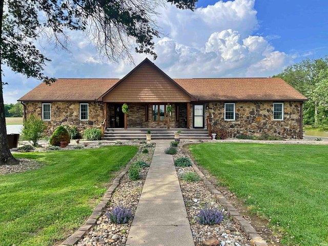 House for sale in Lyons, Indiana