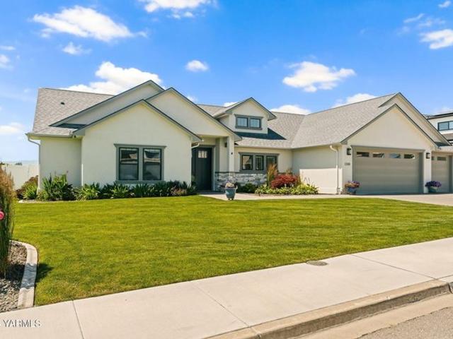 House for sale in Yakima, Washington