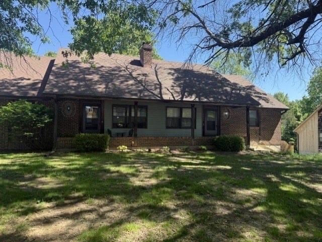 House for sale in Harrisonville, Missouri