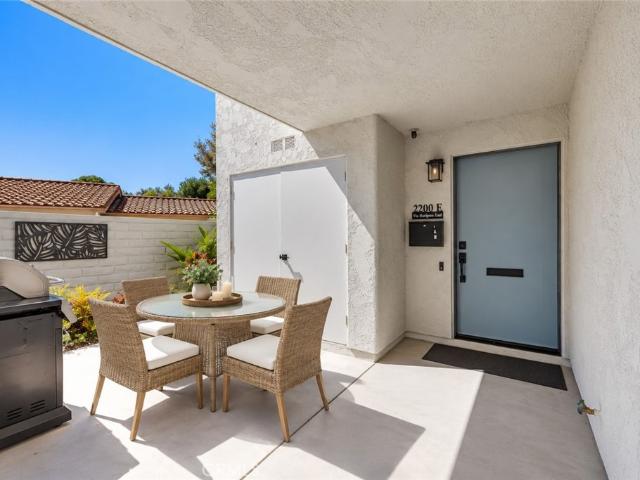 Condo for sale in Laguna Woods, California