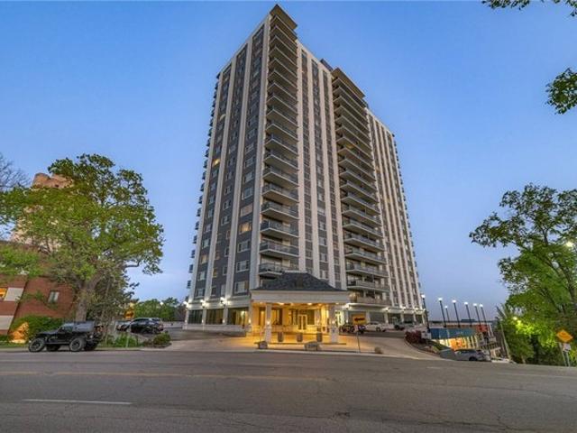 Condo for sale in Roselawn, Ohio