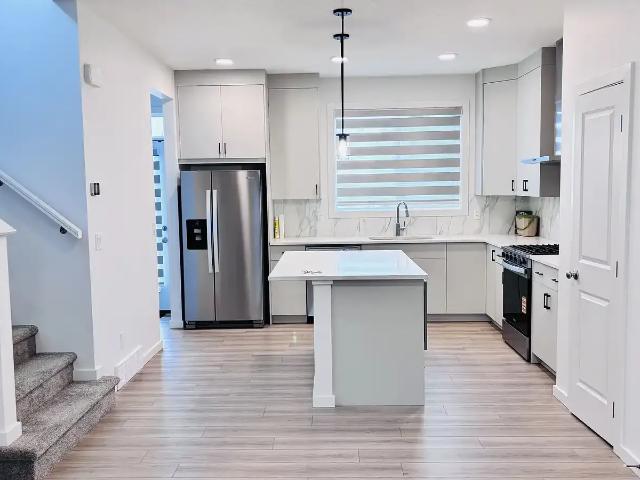 House for rent in Starling, Calgary