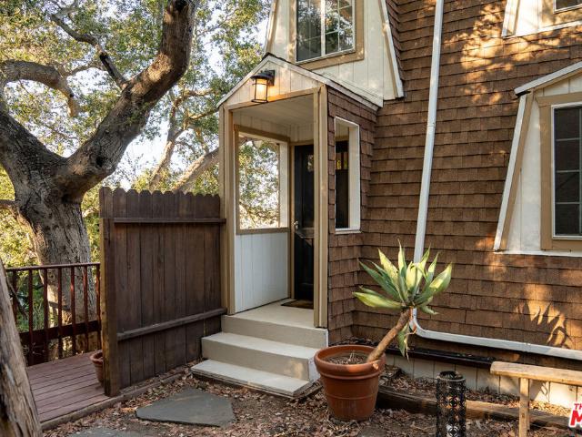 House for sale in Glenview, Topanga