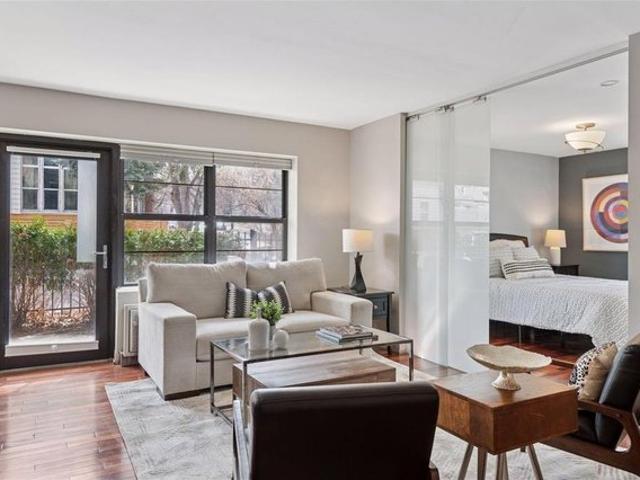 Condo for sale in Hennepin, Minnesota