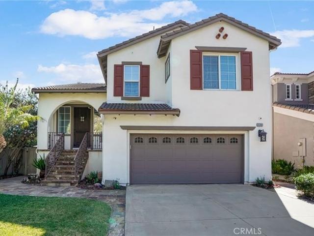 House for sale in Signal Hill, California