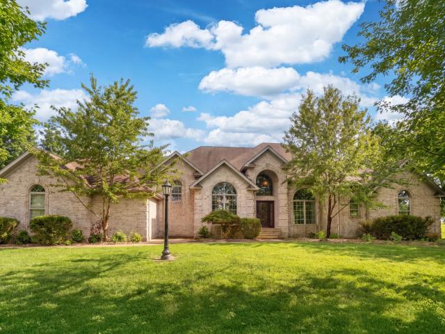 House for sale in Marion, Illinois