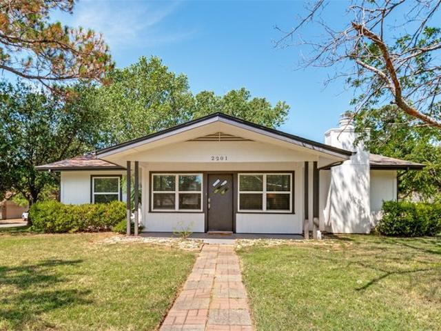 House for sale in Denton, Texas