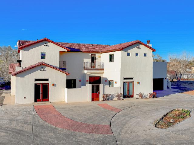 House for sale in Corrales, New Mexico