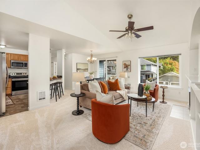 Condo for sale in Kennard Corner, Bothell