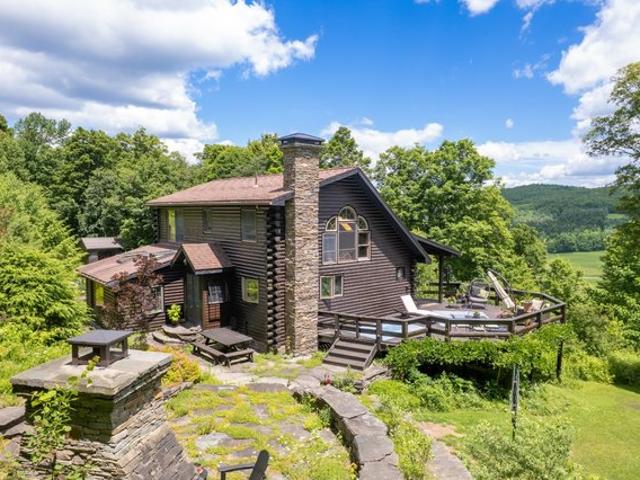 House for sale in Walton, New York