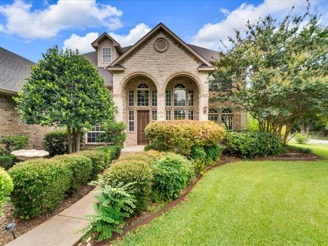 House for sale in Ellis, Texas