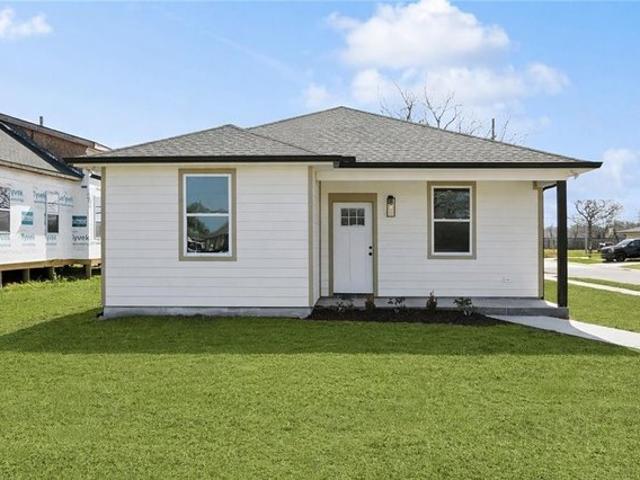 House for sale in Violet, Louisiana