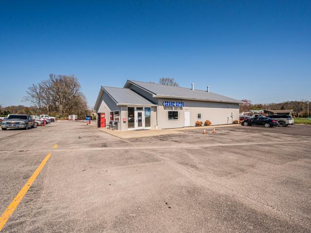 Commercial for sale in Powderly, Kentucky