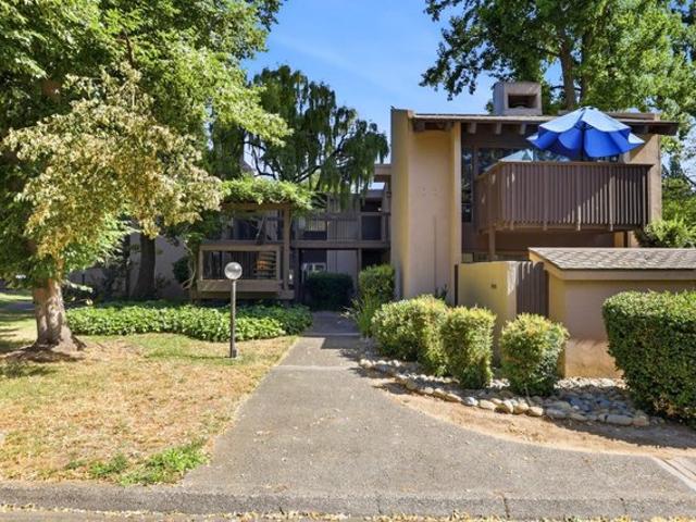 Condo for sale in Sacramento, California