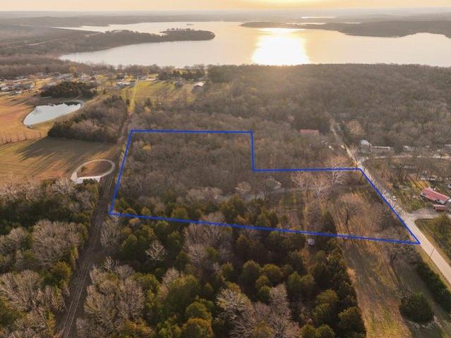 House for sale in Hickory, Missouri