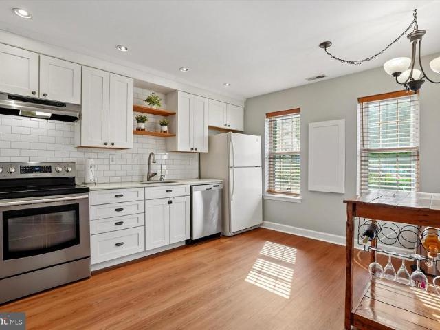 Townhouse for sale in Dresher, Pennsylvania