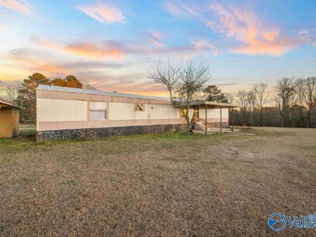 House for sale in Collinsville, Alabama