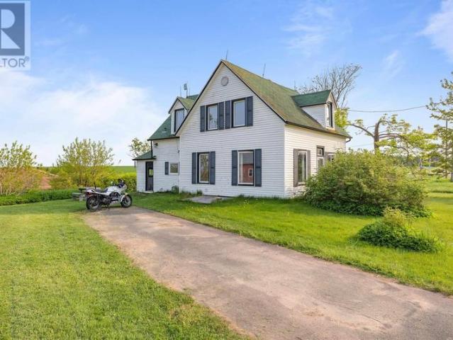House for sale in Montague