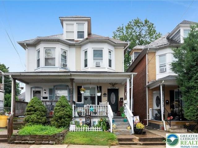 House for sale in Easton, Pennsylvania