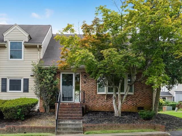 Townhouse for sale in Alamance, North Carolina