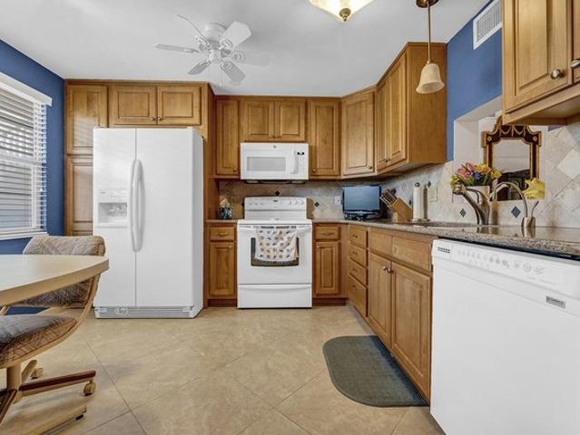 Condo for sale in Coconut Creek, Broward County