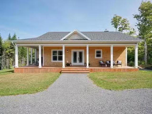 House for sale in Queens, Prince Edward Island