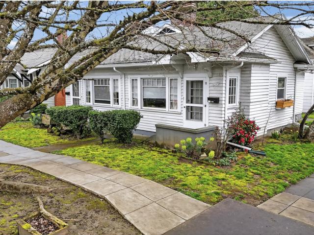 House for sale in Oregonia