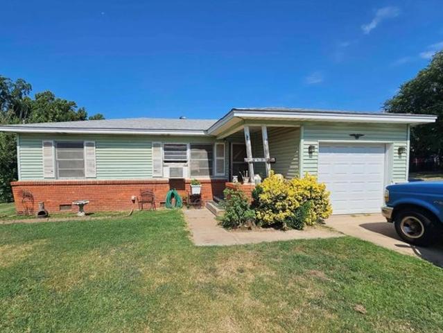 House for sale in Chickasha, Oklahoma