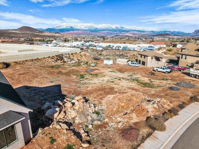 Land for sale in Hurricane, Utah