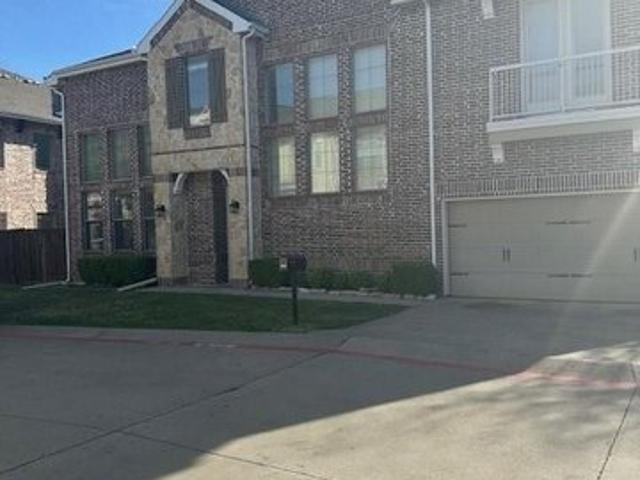 Townhouse for sale in Richardson, Texas