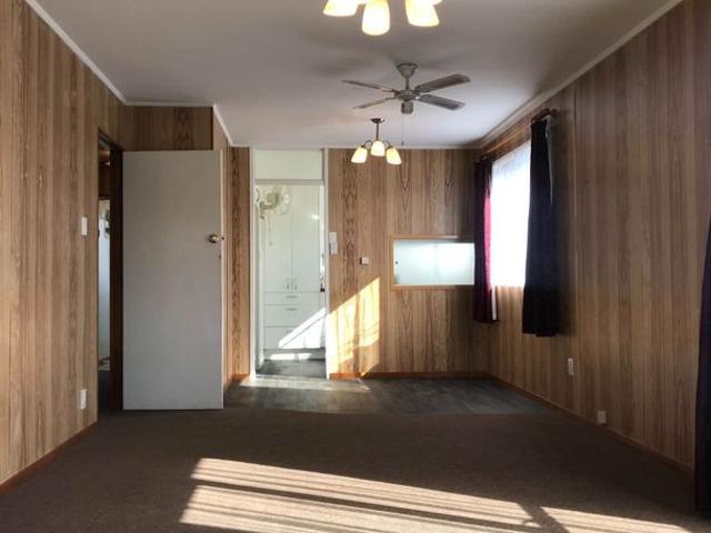 House for rent in Oratia, Oroua County