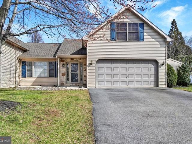 Townhouse for sale in Mount Joy, Pennsylvania