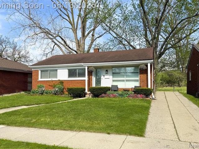 House for sale in Oak Park, Michigan