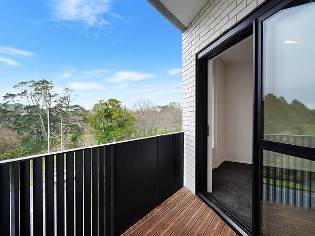 Apartment for rent in Waterview, Albert-Eden