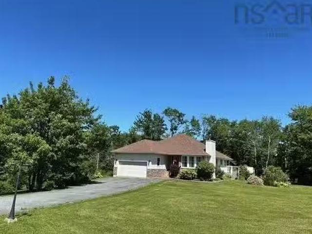 House for sale in Sheet Harbour, Nova Scotia