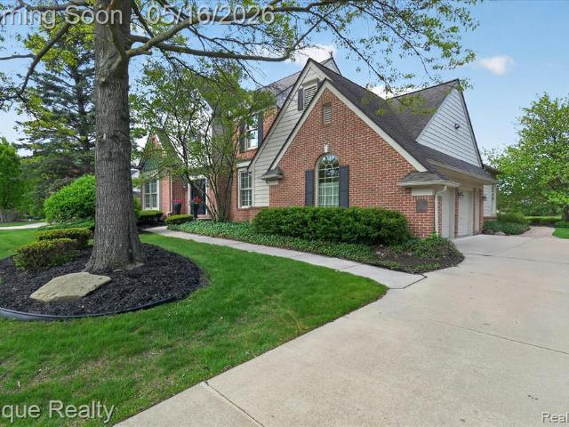 House for sale in Novi, Michigan