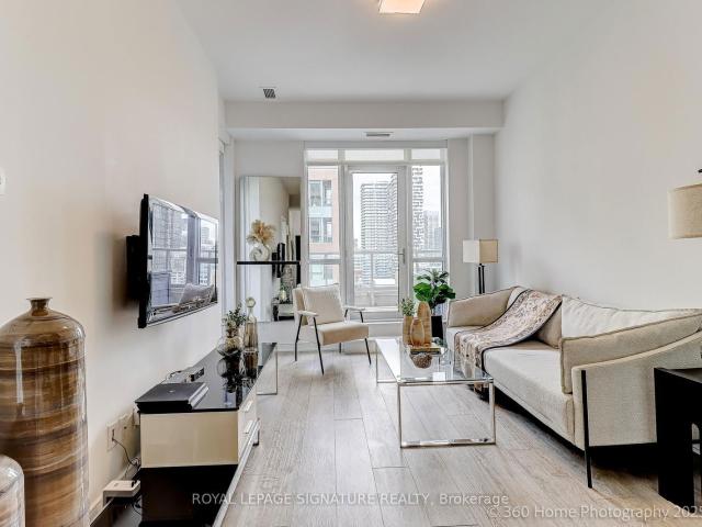 Condo for sale in Woburn, Ontario