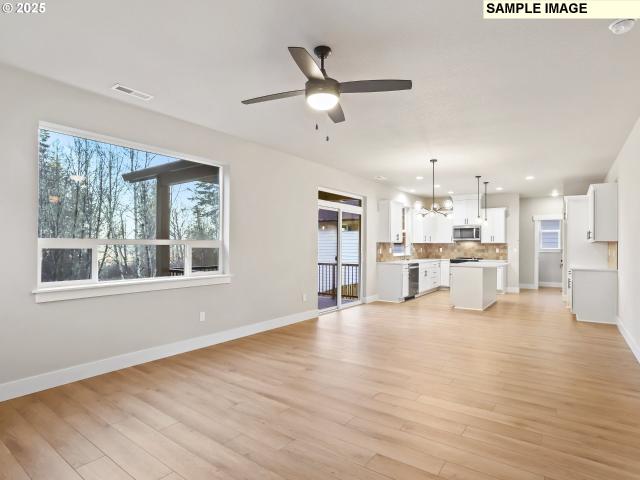 House for sale in La Center