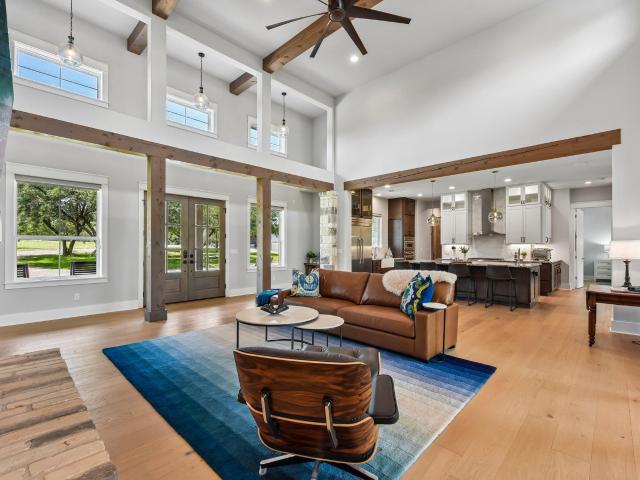 House for sale in Spicewood, Texas