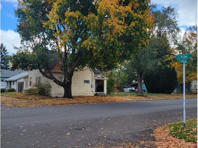 House for sale in La Grande, Union County