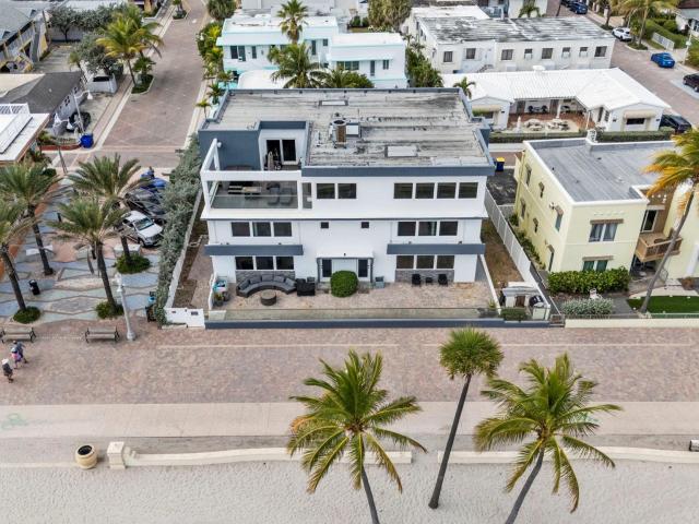 House for sale in Hollywood, Florida